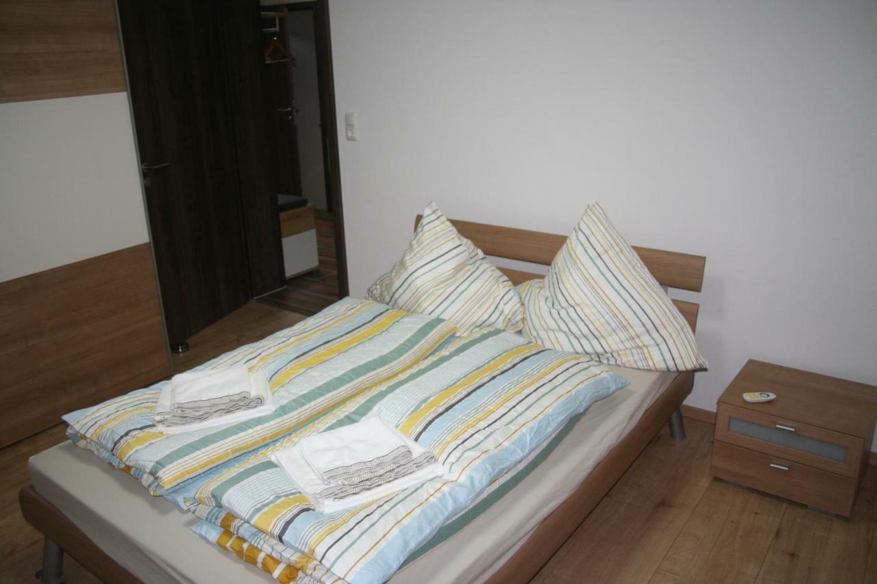 Privat Unterkunft Schreiber Winterbach  Exterior foto